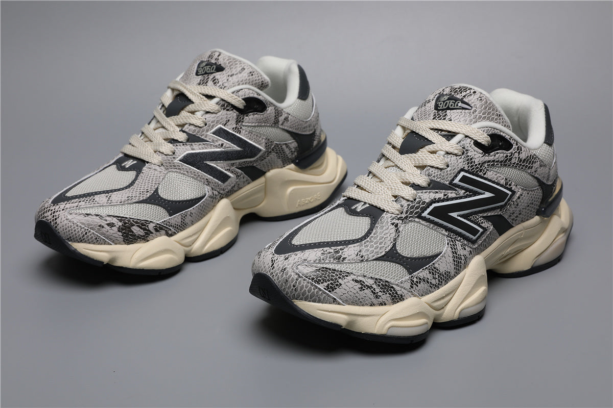 Brògan-spòrs unisex New Balance 9060 Black Gray