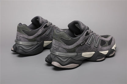 Unisex tenisky New Balance 9060 šedočerné