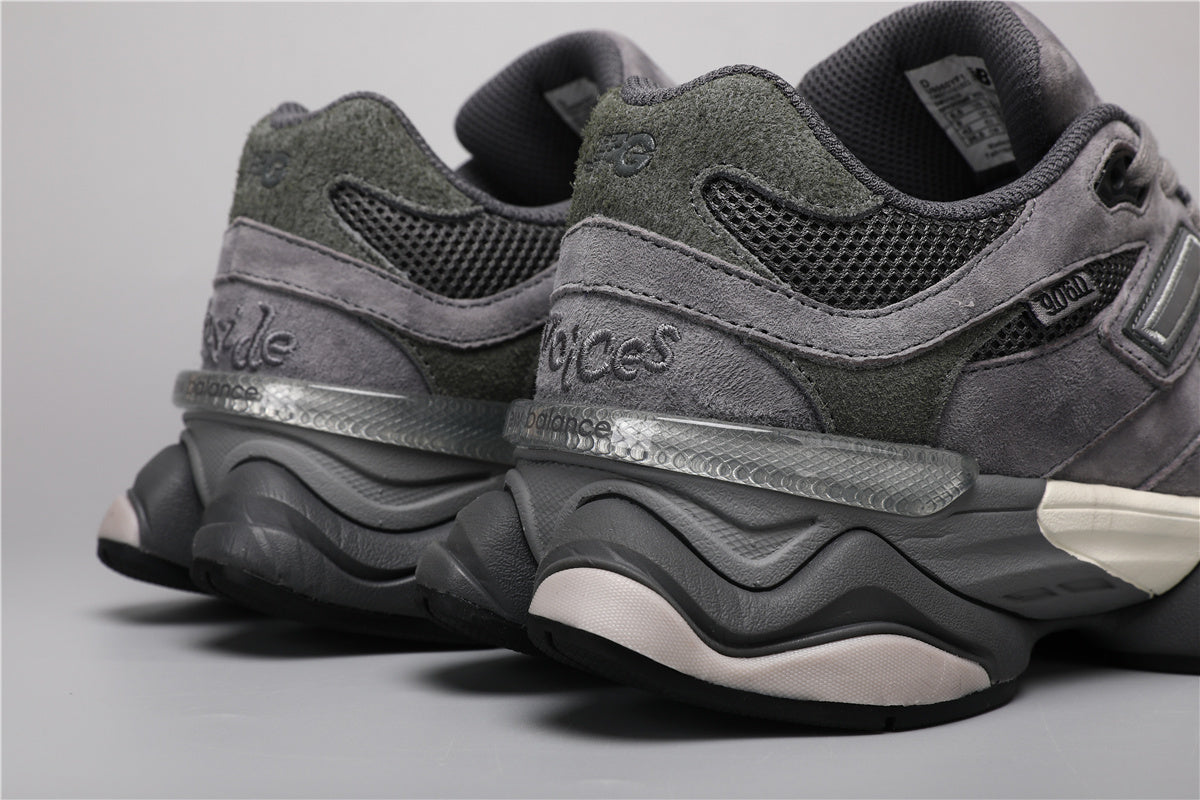 Unisex tenisky New Balance 9060 šedočerné