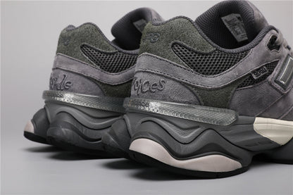 Unisex tenisky New Balance 9060 šedočerné