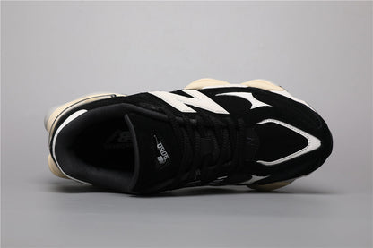Uniseks tenisice New Balance 9060 crne i bijele